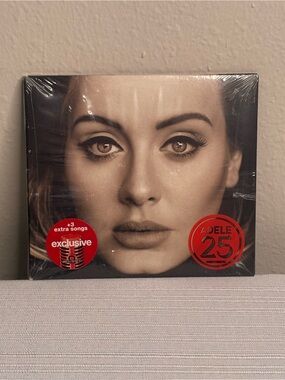 Adele 25 Target Exclusive CD with 3 Bonus Songs